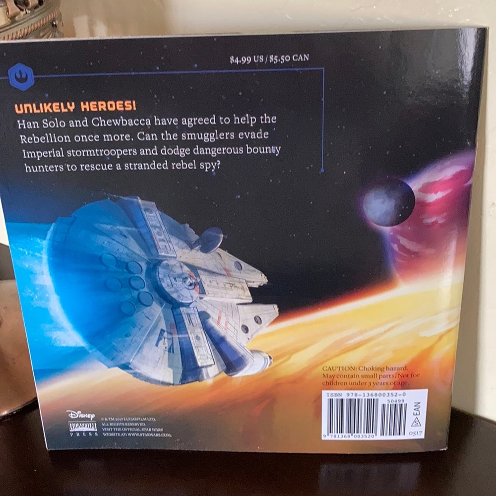 Books - Picture 5 of 8